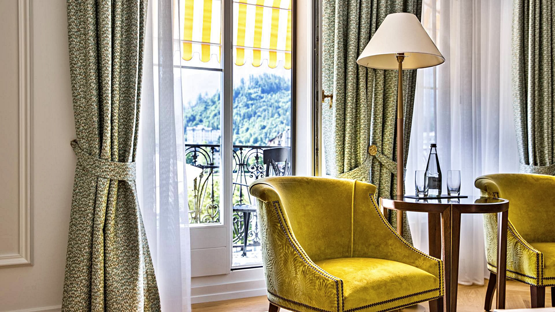 야쉬 초프라 스위트