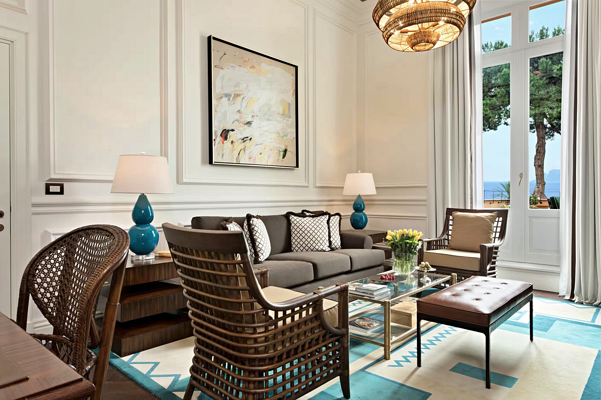 이지에아 스위트 위드 테라스 & 씨뷰